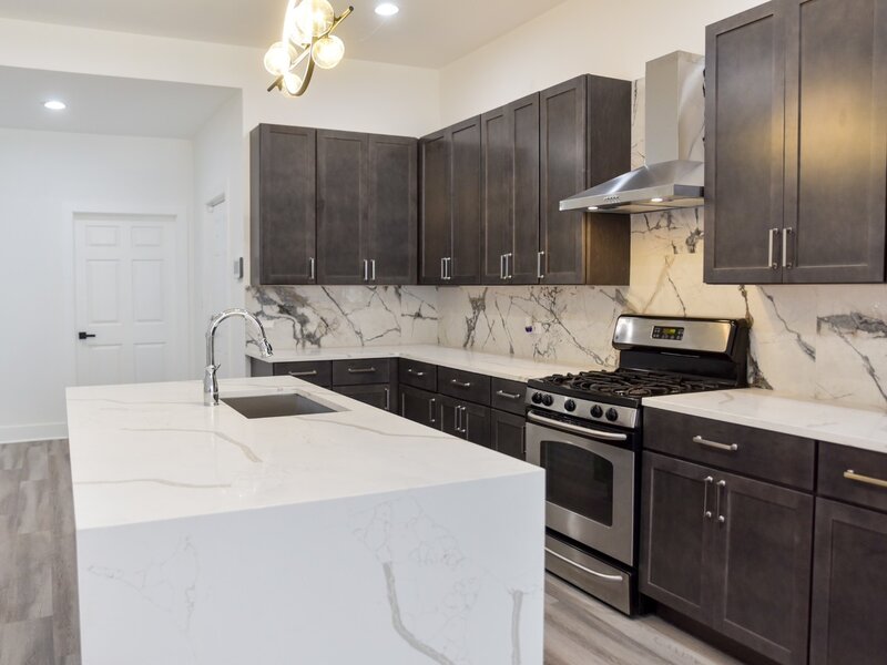 5843 S Indiana Avenue Chicago IL 60637