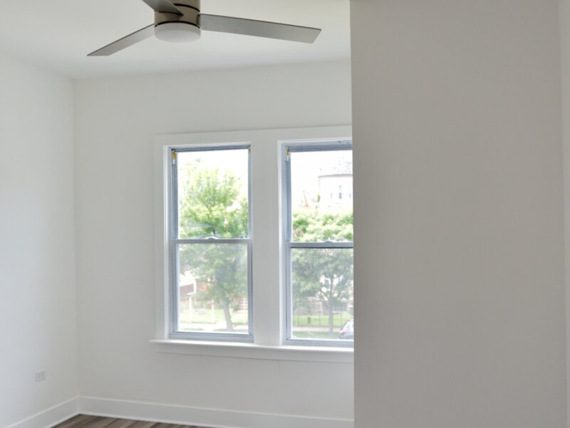 5843 S Indiana Avenue Chicago IL 60637