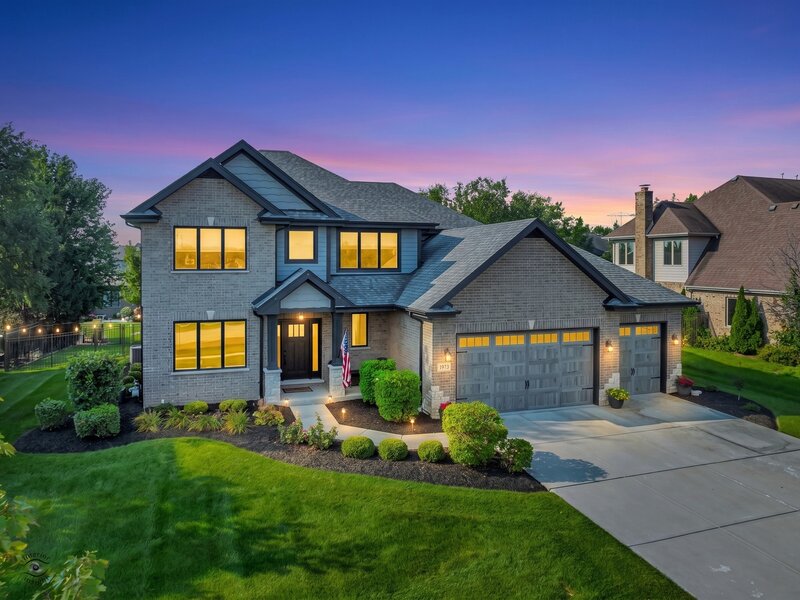 1973 Edgeview Drive New Lenox IL 60451