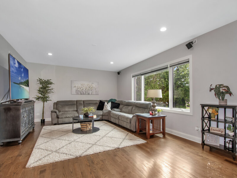 1973 Edgeview Drive New Lenox IL 60451