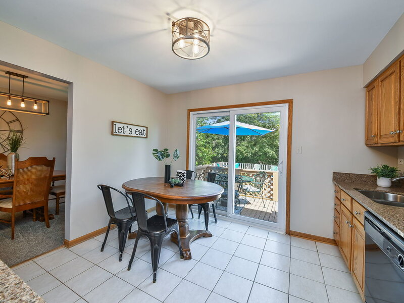 2287 Durham Drive Wheaton IL 60189