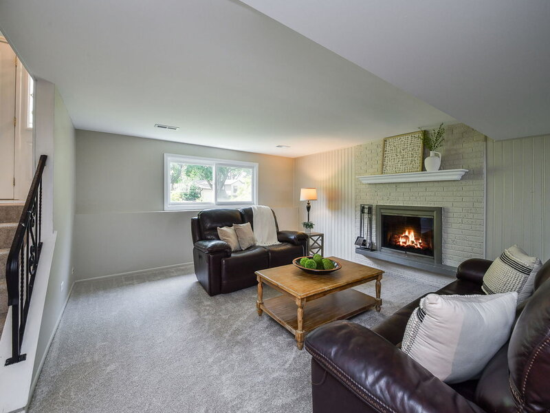 2287 Durham Drive Wheaton IL 60189