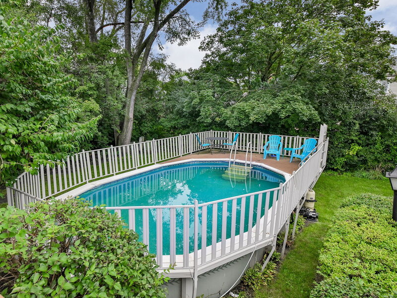 2287 Durham Drive Wheaton IL 60189