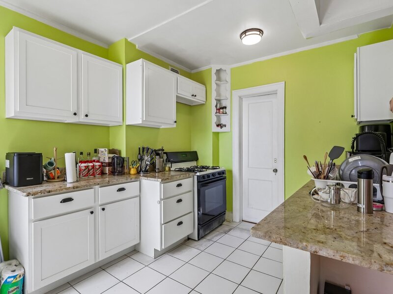 1755 E 55th Street Chicago IL 60615