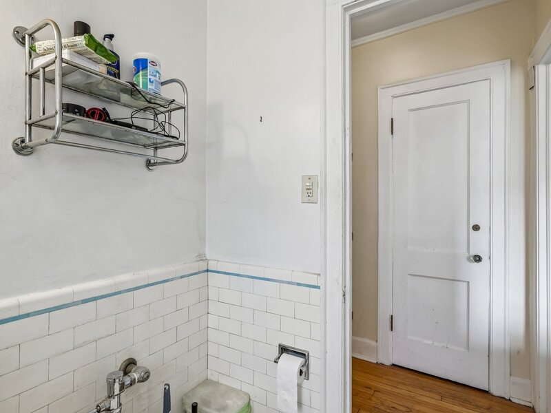 1755 E 55th Street Chicago IL 60615