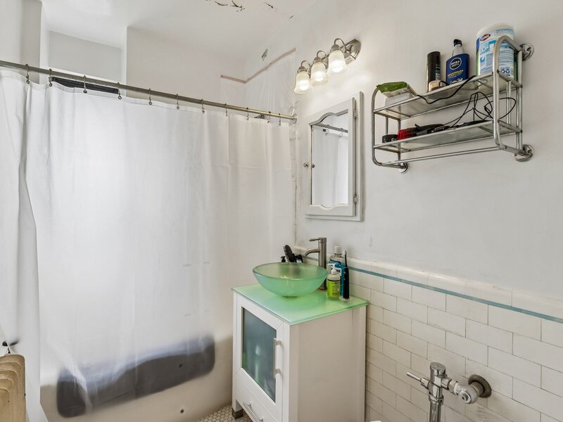 1755 E 55th Street Chicago IL 60615