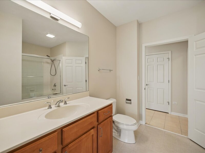 1781 Tudor Lane Northbrook IL 60062
