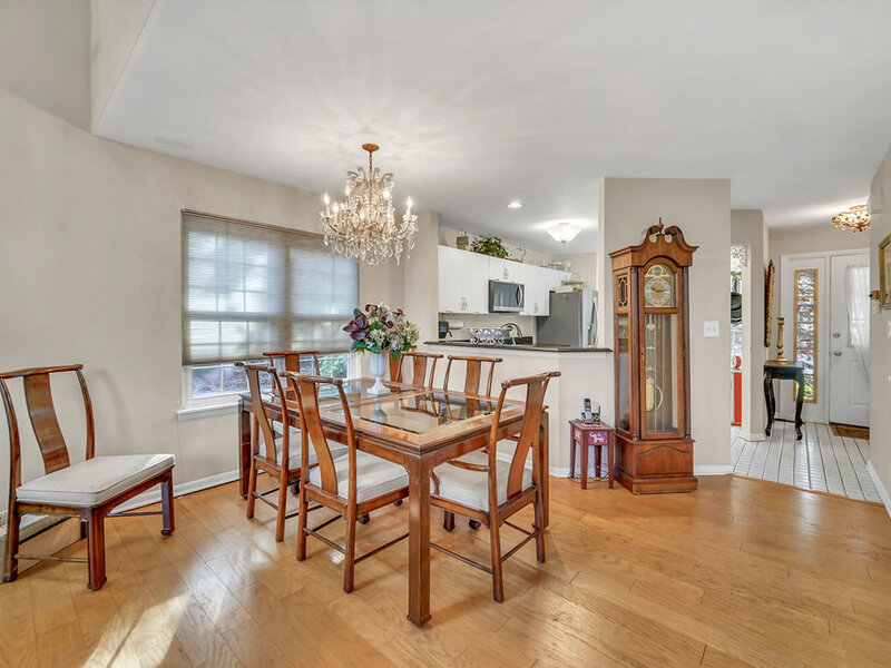 357 Arquilla Court Bloomingdale IL 60108