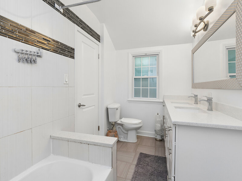 2229 Macdonald Lane Flossmoor IL 60422
