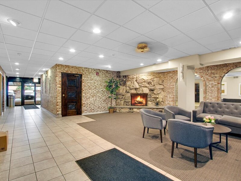 7525 W Lawrence Avenue Harwood Heights IL 60706