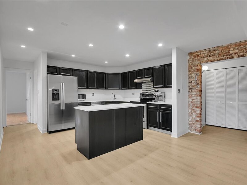7525 W Lawrence Avenue Harwood Heights IL 60706