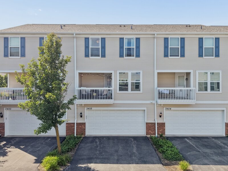 3402 Neubauer Circle Lindenhurst IL 60046