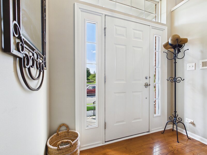 3402 Neubauer Circle Lindenhurst IL 60046