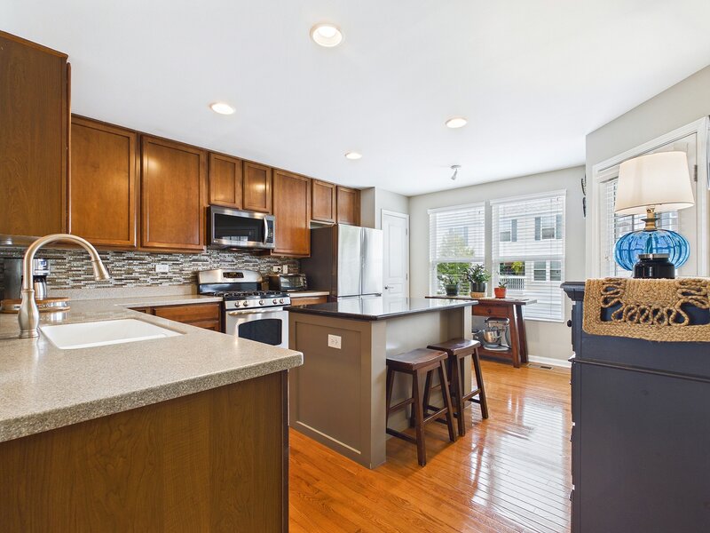 3402 Neubauer Circle Lindenhurst IL 60046