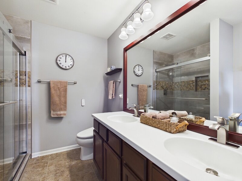 3402 Neubauer Circle Lindenhurst IL 60046