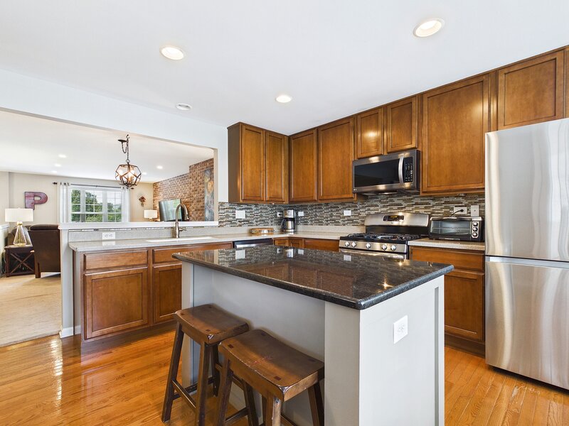 3402 Neubauer Circle Lindenhurst IL 60046