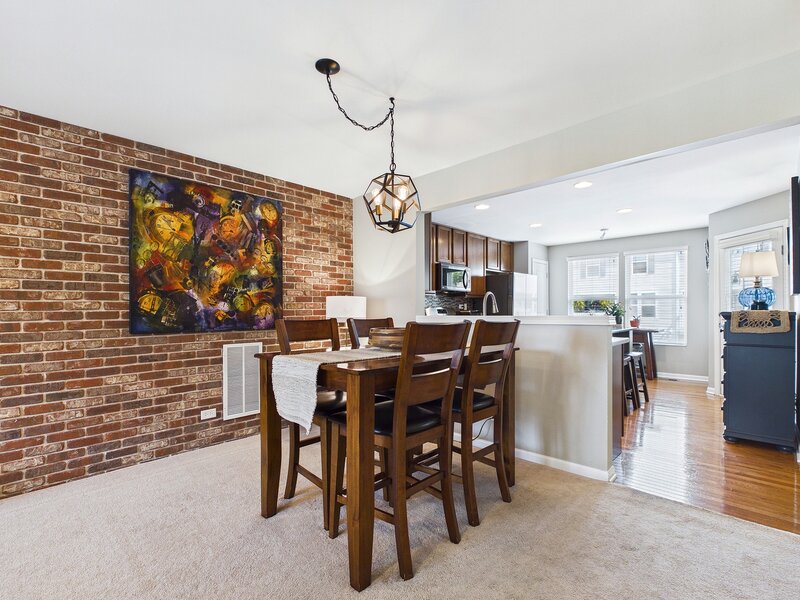 3402 Neubauer Circle Lindenhurst IL 60046