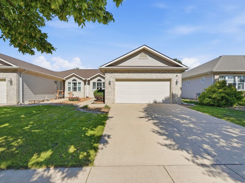 1419 Coral Bell Drive Joliet IL 60435