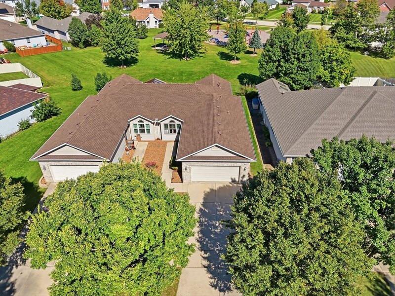 1419 Coral Bell Drive Joliet IL 60435