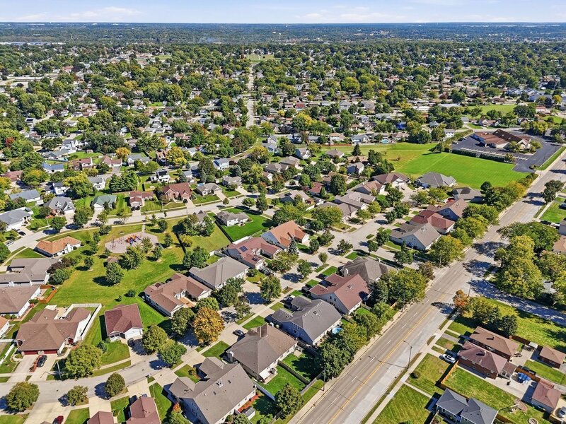 1419 Coral Bell Drive Joliet IL 60435