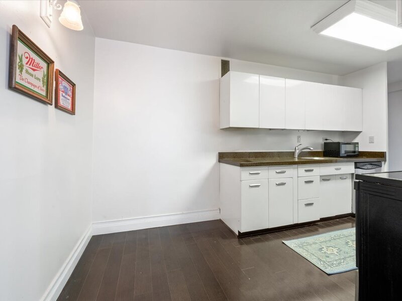 330 W Diversey Parkway Chicago IL 60657