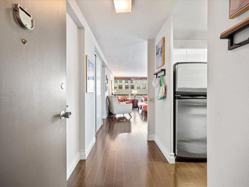 330 W Diversey Parkway Chicago IL 60657