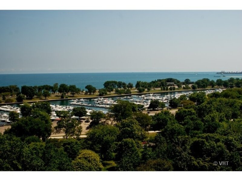 330 W Diversey Parkway Chicago IL 60657