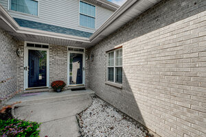 Photo of 16612 Knottingwood Avenue Oak Forest IL 60452