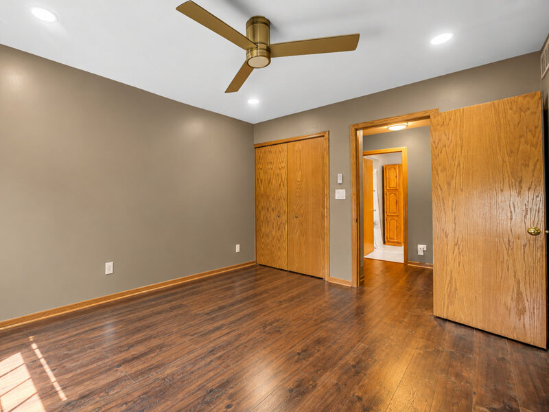 16612 Knottingwood Avenue Oak Forest IL 60452