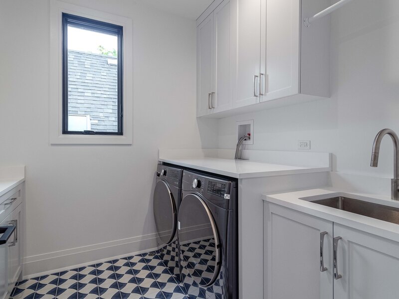 1907 W Cuyler Avenue Chicago IL 60613