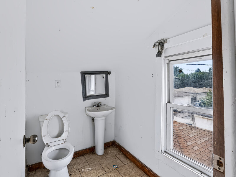 1743 N Natchez Avenue Chicago IL 60707