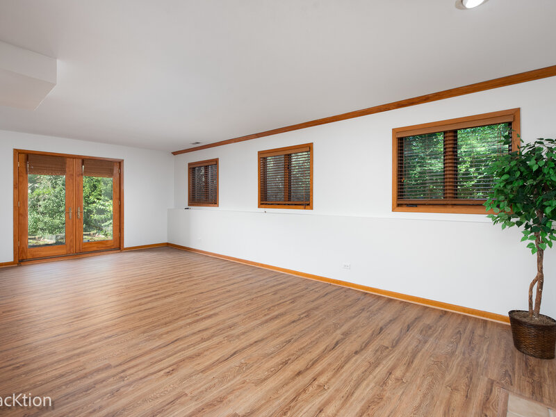 6 Potomac Court Bolingbrook IL 60440