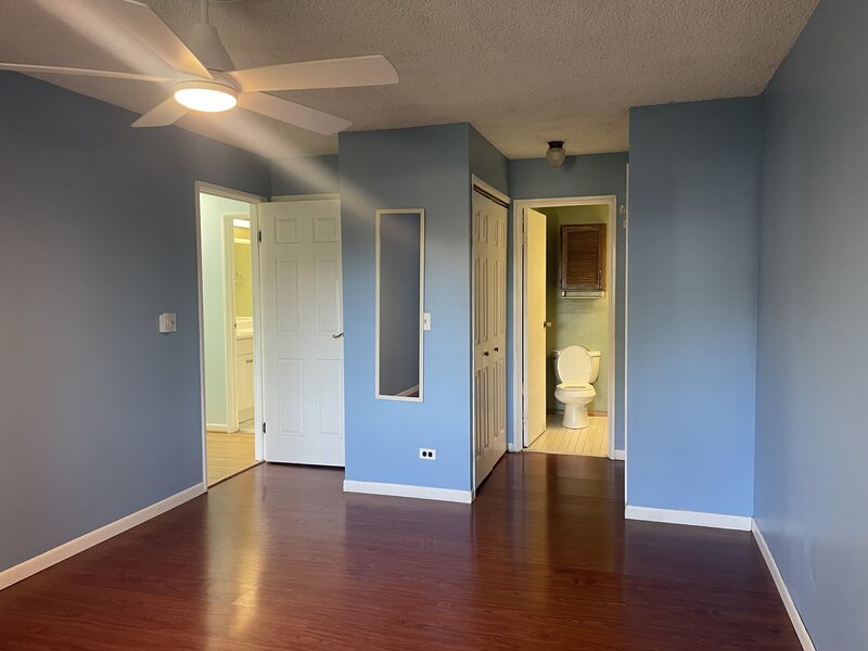 3018 Roberts Drive Woodridge IL 60517