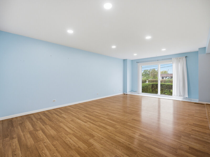 3018 Roberts Drive Woodridge IL 60517
