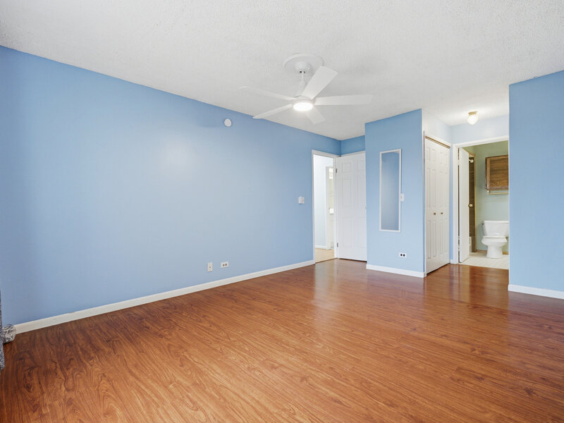3018 Roberts Drive Woodridge IL 60517