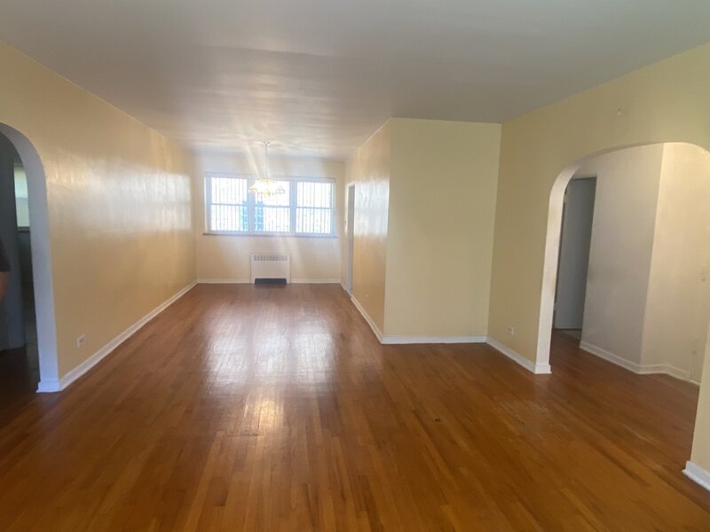2637 W Fitch Avenue Chicago IL 60645
