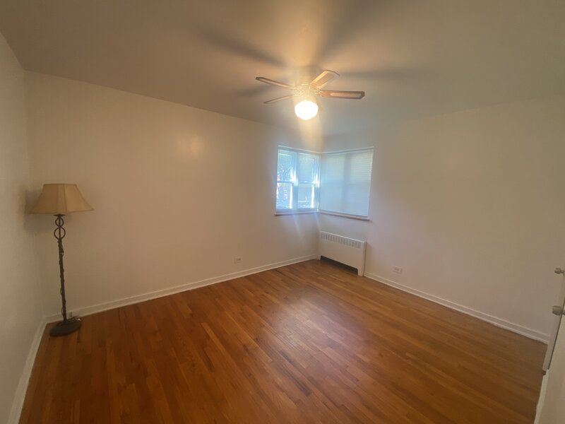 2637 W Fitch Avenue Chicago IL 60645