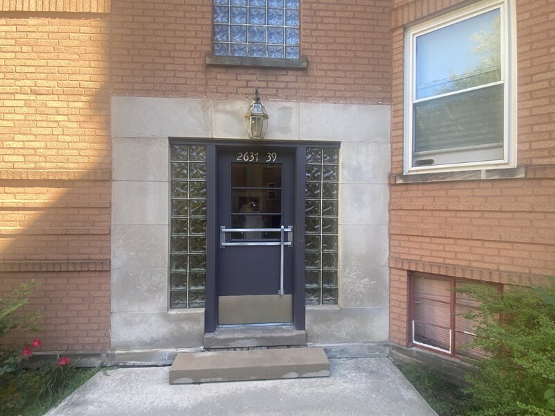 2637 W Fitch Avenue Chicago IL 60645