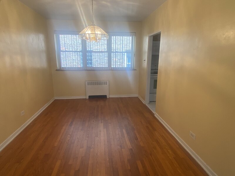 2637 W Fitch Avenue Chicago IL 60645