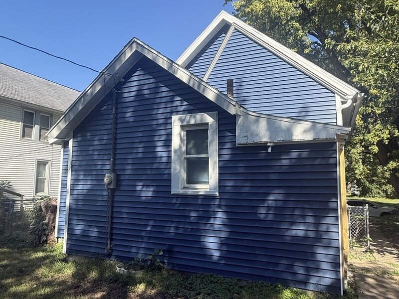 2518 5th Avenue Moline IL 61265