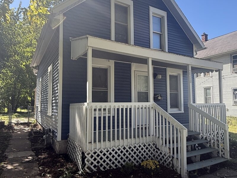 2518 5th Avenue Moline IL 61265