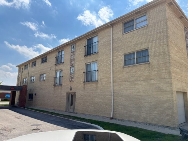 8320 W Belmont Avenue Chicago IL 60634