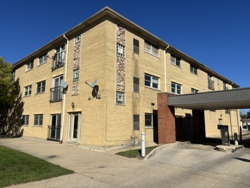 8320 W Belmont Avenue Chicago IL 60634