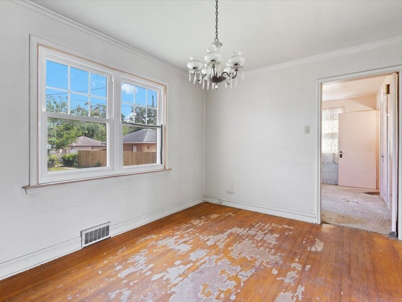 8423 S Wolcott Avenue Chicago IL 60620