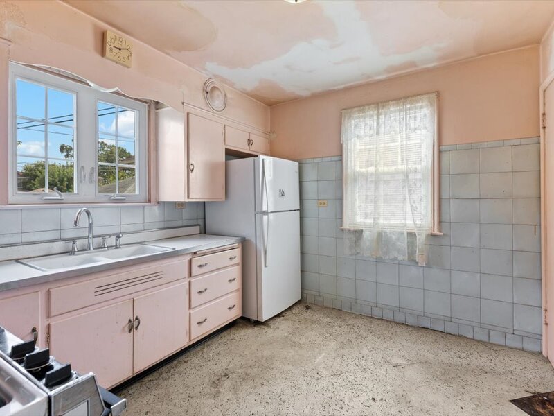 8423 S Wolcott Avenue Chicago IL 60620