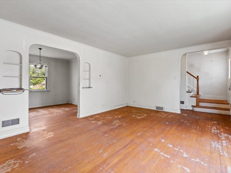 8423 S Wolcott Avenue Chicago IL 60620