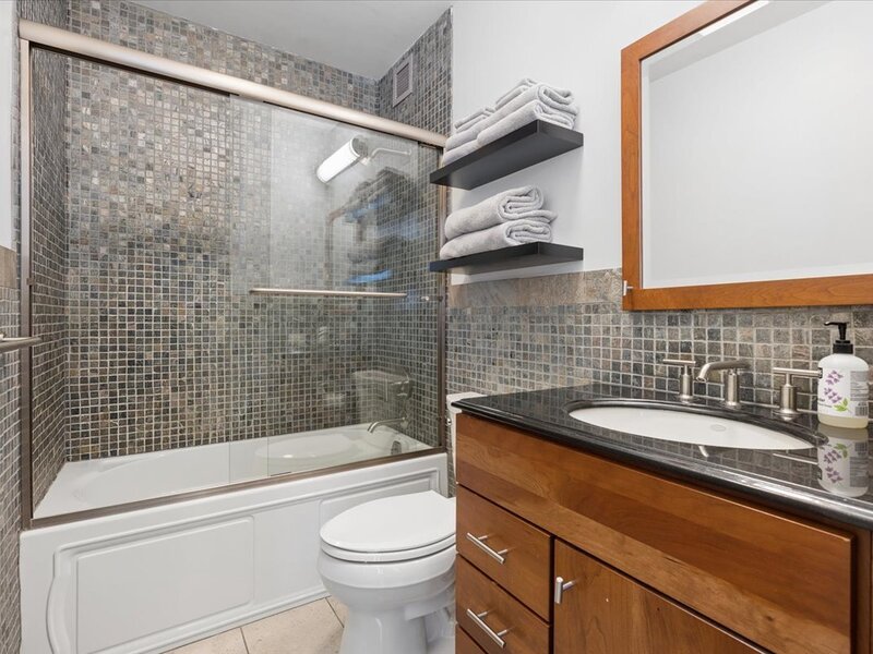 1325 N State Parkway Chicago IL 60610