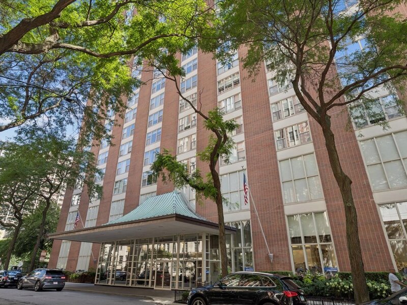 1325 N State Parkway Chicago IL 60610