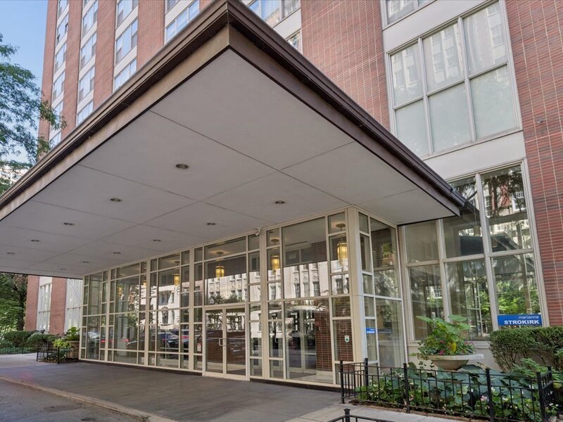 1325 N State Parkway Chicago IL 60610