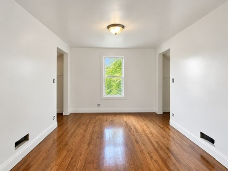 7645 S Drexel Avenue Chicago IL 60619